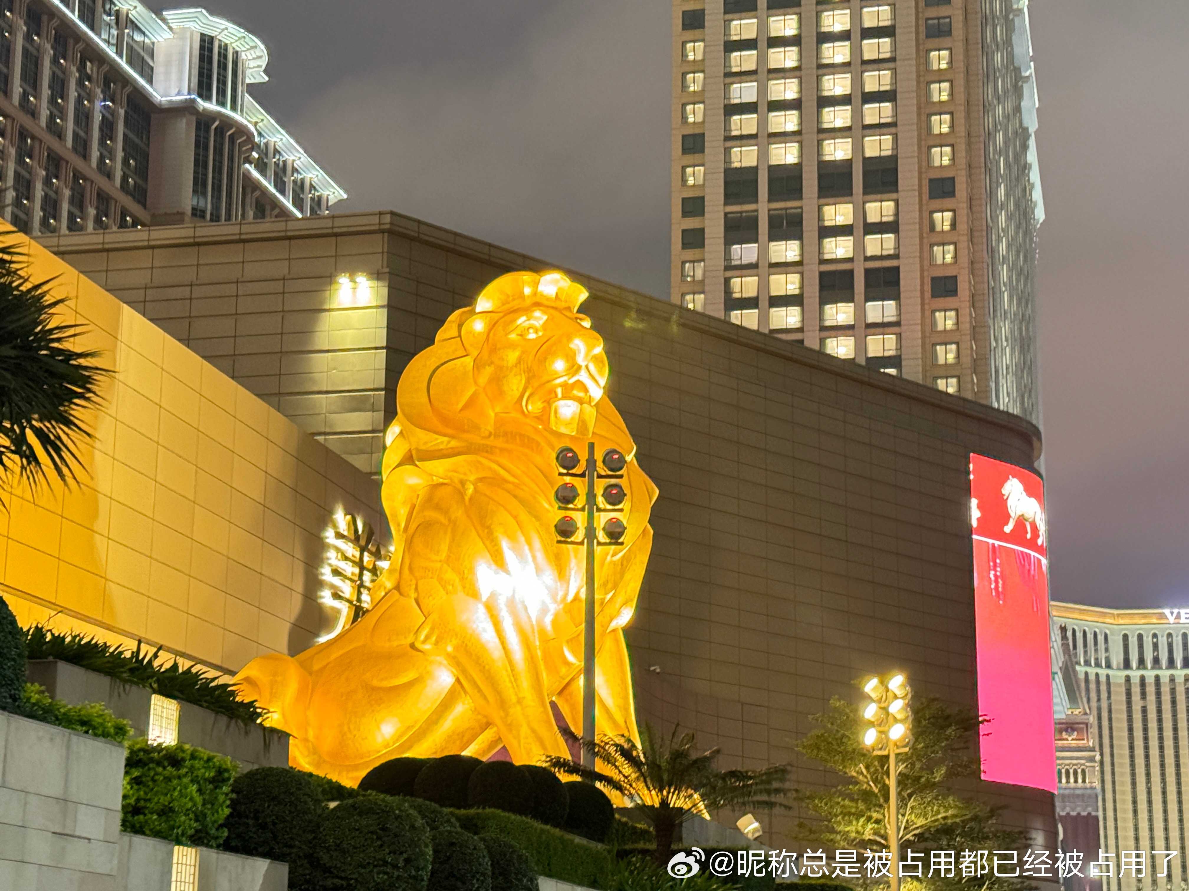 澳门与香港一肖一码伊一特一中,全面释义与解答落实